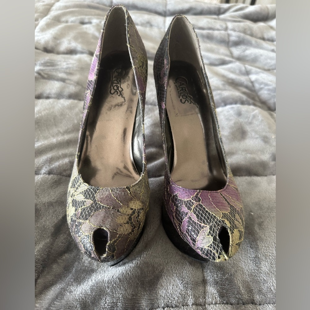 Women's Black and lace Heels